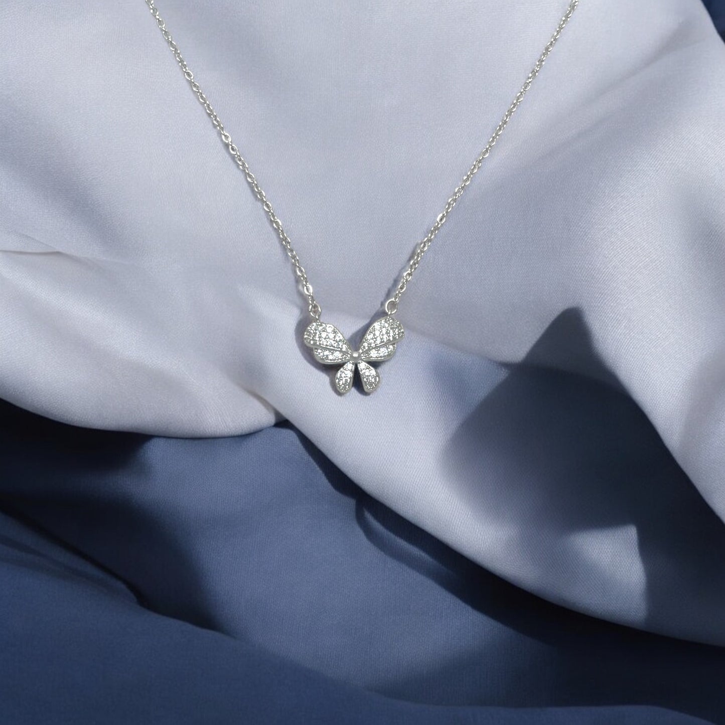 Collana Butterfly in acciaio con zirconi